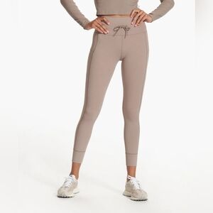 Vuori Womens Daily Legging Color Graphite Size Small